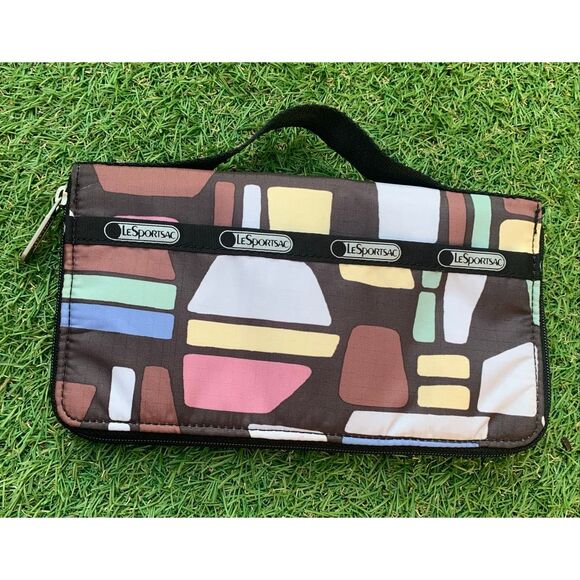 LeSportsac Travel Wallet Zip Around Passport Credit Card HANDLE PURSE CLUTCH - Picture 1 of 6